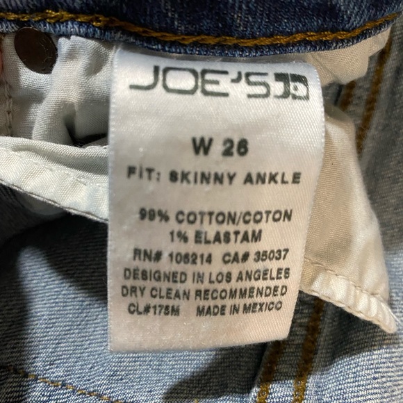Joe’s Jean Skinny Ankle Distressed Jeans - Picture 3 of 8